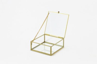 CAJA VIDRIO/METAL DORADO 12,2 X 12,2 CM, ALTO 5,2 CM